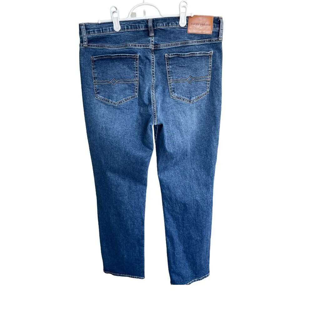 LUCKY BRAND Women's Sweet Relaxed Straight Jeans # 1896282 Women's Size 12 / 31 - Picture 2 of 13